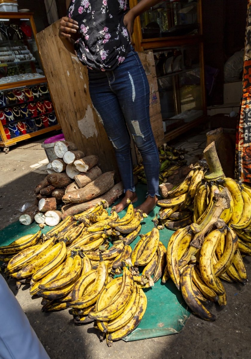 Paint By Numbers | Abidjan - Pile Of Yellow Bananas - Custom Paint By Numbers