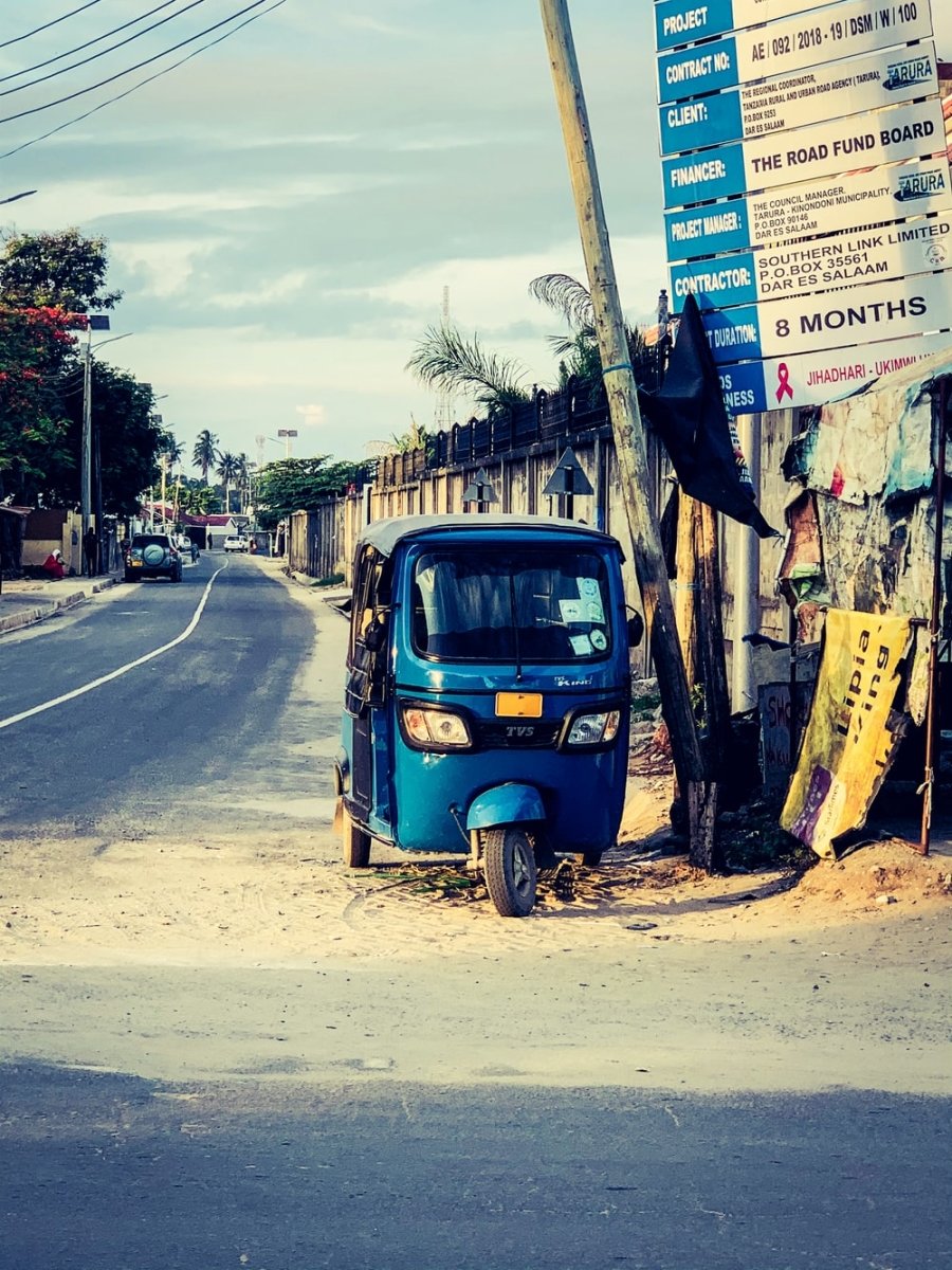 Paint By Numbers | Dar Es Salaam - Blue And Yellow Auto Rickshaw On Road During Daytime - Custom Paint By Numbers